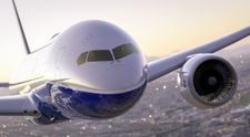 Amenda colosală pe care trebuie să o plătească un român, după ce a fumat în avion