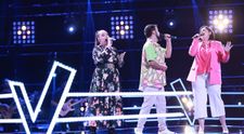 Confruntări Vocea României 2022: Cristina&Victor Sîrbu și Alexandra Șipoș și-au armonizat vocile perfect pe scenă