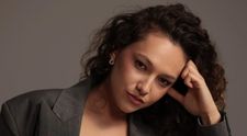 EXCLUSIV Carla Iliași, concurenta „Vocea României 2024”, a lansat piesa „Geloasă”. Cum sună cea mai nouă melodie a artistei: „Pentru mine, iubirea înseamnă încredere”