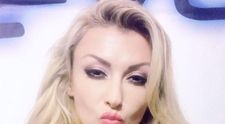 Andreea Balan, imagine pe placul tuturor barbatilor. S-a fotografiat doar in lenjerie intima si a publicat poza pe net