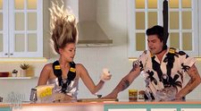 Emily Burghelea și Alex Bogdan, cu susu-n jos în bucătărie! Ce preparat au gătit: „Dacă e să îmi fie rău...”