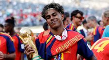 Ce înseamnă numărul 08304 de pe bentița lui Lamine Yamal. Mesajul ascuns purtat de starul Spaniei în finala Campionatului Mondial 2026