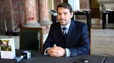 Principele Nicolae, implicat intr-un accident rutier in urma cu putin timp