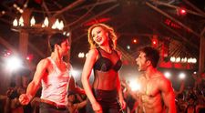 Iulia Vantur danseaza ca la Bollywood, vineri, de la 16.00, la 