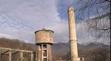 Cele două fete care s-au sinucis la Lupeni au fost înmormântate. Gestul impresionant făcut de colegii de clasă
