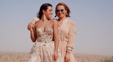 Andreea Esca își sărbătorește ziua de naștere în Grecia. Mesajul fiicei: „Pentru totdeauna modelul meu”