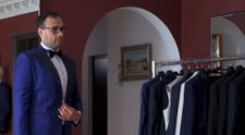 Daniel și-a ales mai greu costumul de mire, dar cum s-a descurcat Loredana? Ce model de rochie i-a plăcut