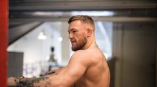 Cum a aparut incaltat Conor McGregor! Fanii spun ca sunt 