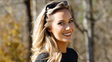 Paige Spiranac, desemnată în 2022 „cea mai frumoasă femeie din lume”, a publicat o fotografie rară cu mama ei, iar internauții au rămas fără cuvinte: „Sunt identice!”
