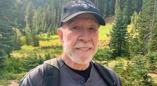 Chuck Norris a ajuns de urgență la spital, în timpul vacanței din Hawaii. La începutul lunii, a împlinit 86 de ani