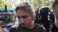 Vlad Pascu rămâne în arest preventiv. Decizia instanței, după ce tânărul teribilist de la 2 Mai a cerut să fie plasat în arest la domiciliu