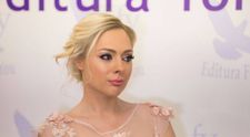 Giulia Nahmany: are o poveste de viață ca-n filme și acum scrie un nou episod în Ferma - orășeni vs săteni