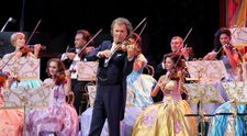 André Rieu scrie istorie la Cluj-Napoca: cu peste 30.000 de bilete vândute, celebrul artist anunță data celui de-al cincilea concert!