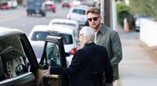 La doar patru luni de la divorț, celebra artistă s-a afișat cu noul iubit. Cum i-au surprins paparazzii