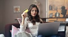 (P) Avantajele unui credit online pentru finanțări rapide de care ai nevoie