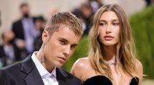 Hailey Bieber, apariție provocatoare în costum de baie! Cât de sexy este soția lui Justin Bieber