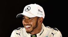 Lewis Hamilton, linsat de fani pe internet. Ce gafa a facut pilotul de Formula 1