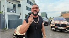 Dorian Popa sparge pușculița pentru o aroganță de zile mari. Artistul vrea să își cumpere un nou bolid de lux: „Următoarea achiziție o să fie dublă”