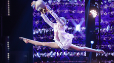 Românii au talent, 24 martie 2023: Miruna Lungu a impresionat juriul cu momentul ei de gimnastica: Ne-ai lăsat cu gura căscată