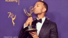 John Legend lansează primul său album de colinde și cântece de Crăciun