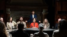 În primul episod TRĂDĂTORII, la masa rotundă,  Ana Ularu a ales TRĂDĂTORII. Cine sunt cei trei care trebuie să ucidă în fiecare noapte: ”Vreau să trădez, să mint, să înșel”