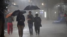 Metrorex, anunț important după avertismentul de cod roșu! Ciclonul Barbara a făcut deja primele probleme în stațiile de metrou din București. Ce se întâmplă: „Infiltrațiile au fost mai pronunțate...”
