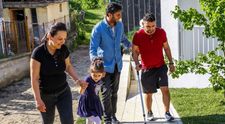 Lacrimile de bucurie ale familiei Ciobănică au emoționat aseară peste 1.5 milioane de oameni