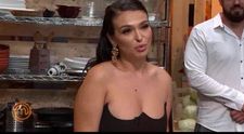 Kim Kardashian de România, la Masterchef. Cum au reacționat jurații: ”Arăți ca o chitară frumoasă”