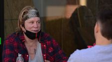 Mikey Rourke, apariție neașteptată pe străzile din Beverly Hills. Cum a fost surprins actorul
