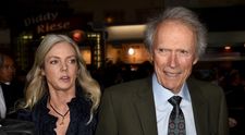 Sfârșit tragic. S-a aflat cauza morții în cazul iubitei lui Clint Eastwood, Christina Sandera, mai tânără cu 33 de ani decât el