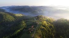 Șapte sate superbe din România, pe care trebuie să le vizitezi toamna
