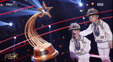 Finala Românii au talent, 29 mai 2026. Eric și Eduard Radu au deschis spectacolul live cu un număr senzațional! Reacția juriului: ”Respirați farmec, vă ador!”