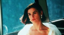 Actrita care facea barbatii din intreaga lume sa suspine, sexy la 53 de ani. Demi Moore, in ce mai mulati pantaloni