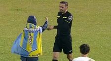 Un băiat de 9 ani a intrat pe teren şi a făcut gesturi obscene către arbitrul Sebastian Colțescu, la meciul Unirea Slobozia-Farul - VIDEO