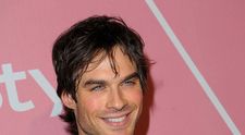 Cum arată acum Damon Salvatore, cel mai sexy vampir din lumea filmului. Ian Somerhalder se bucură în continuare de succes