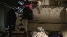 Un grup de mame curajoase din Ucraina salvează copiii care se ascund de atacurile rusești