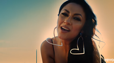 VIDEO Enrique și Andra fac un duet latino de excepție. Cum sună melodia pe care cei doi o au împreună