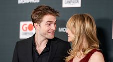 Robert Pattinson va deveni tată! Cum au reacționat fanii la vederea sarcinii: ”Copilul a tras lozul cel mare”