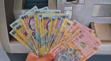 Vrei mai mulți bani? Aceste ritualuri străvechi, dar ușor de pus în practică, promit să-ți aducă prosperitatea în casă