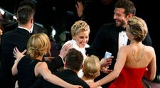 Imaginea care a făcut istorie la Premiile Oscar: 2 milioane de distribuiri în doar două ore. Ellen Degeneres a făcut furori  cu acest selfie