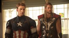 Unul dintre cei mai sexy actori de la Hollywood nu mai e singur. Cum arata noua cucerire a lui Chris Evans