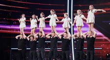 Românii au talent, 23 ianuarie 2026. Studio Acrobatic Show, fetițele care i-au „topit” pe jurați cu momentul de dans pus în scenă alături de tații lor. Au adus magia în platou, de la mic la mare: „V-ați făcut cadou una dintre cele mai frumoase amintiri”