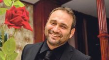 Ce familie frumoasă are Adrian Văncică! De ce nu își dorește ca cele două fiice să devină actrițe 