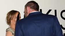 Împăcarea anului în showbiz?! Actorul și iubita lui celebră, surprinși sărutându-se la câteva luni după ce au divorțat oficial? Relația lor s-a terminat în vara lui 2024 și ar putea reîncepe în iarna lui 2025