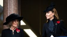 Kate Middleton și Regina Camilla, pe balconul Ministerului de Externe de Remembrance Sunday! Omagiul emoționant adus de soția lui William Prințesei Diana