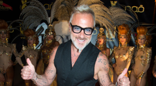 Gianluca Vacchi, înconjurat de femei pe plajele din Maldive. În ce ipostază a fost surprins excentricul DJ