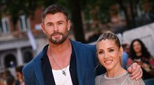 Apariție specială: Chris Hemsworth și Elsa Pataky, alături de gemeni, la premiera „Limitless”