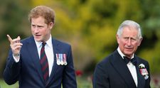 Regele Charles se gândește la marea împăcare. Chiar dacă nu s-a apropiat de Prințul Harry, speră să-i mai vadă înainte să moară pe Archie și Lilibet