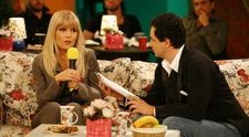 Elena Udrea lanseaza un nou trend la Happy Hour