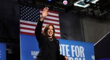 Celebritățile care au sprijinit-o pe Kamala Harris la evenimentele de campanie din toată țara. Oprah Winfrey, Lady Gaga și Jon Bon Jovi s-au numărat printre susținători